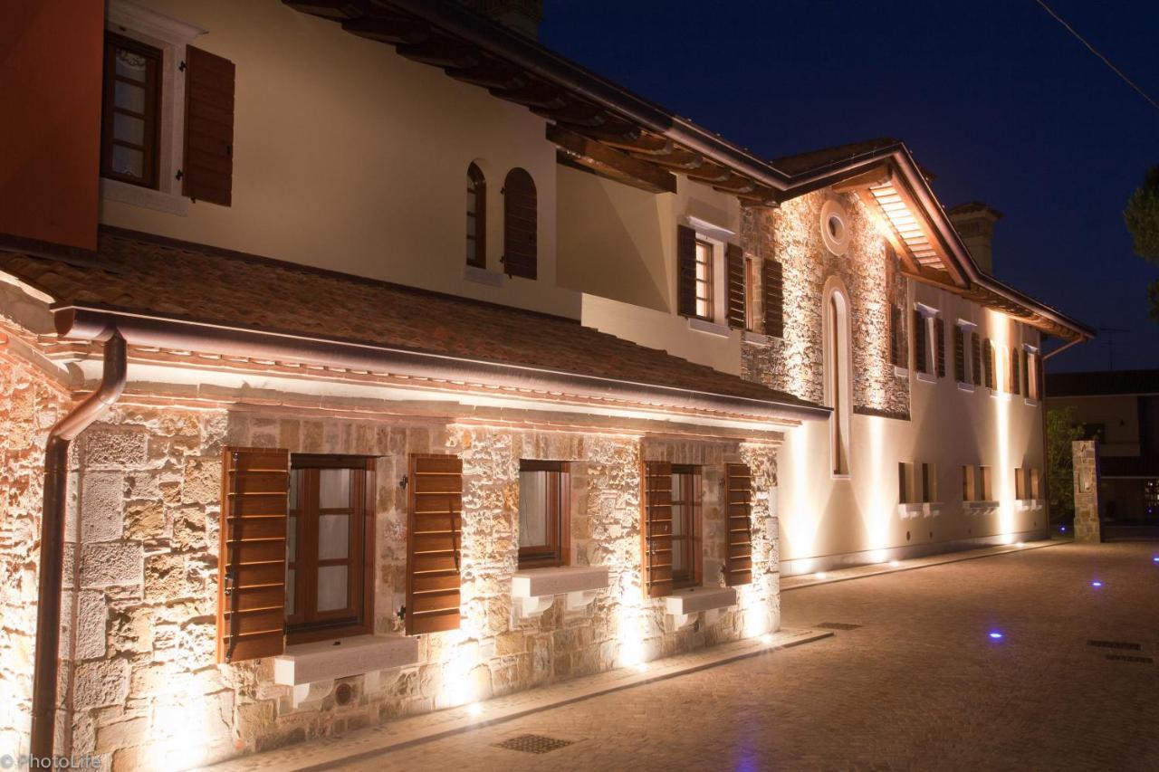Wine Resort Luisa Mariano del Friuli Exterior photo