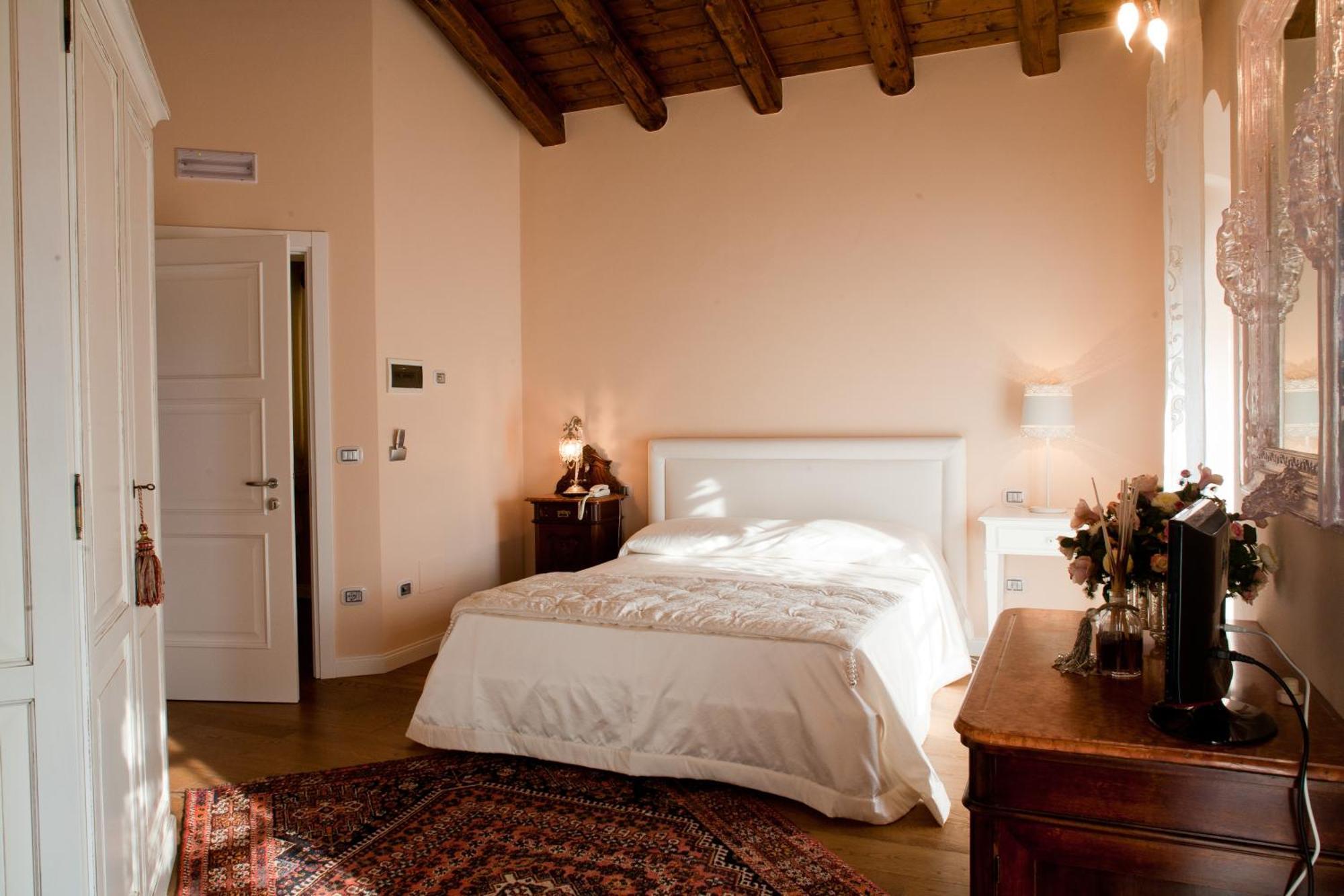 Wine Resort Luisa Mariano del Friuli Exterior photo